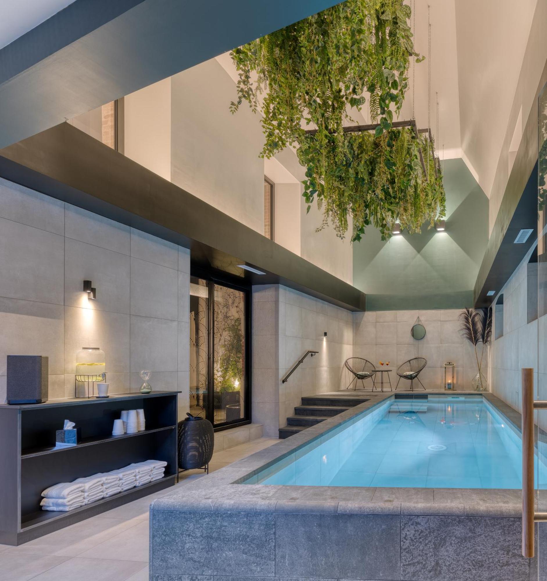 Loudéac Brit Hotel Les Voyageurs מראה חיצוני תמונה