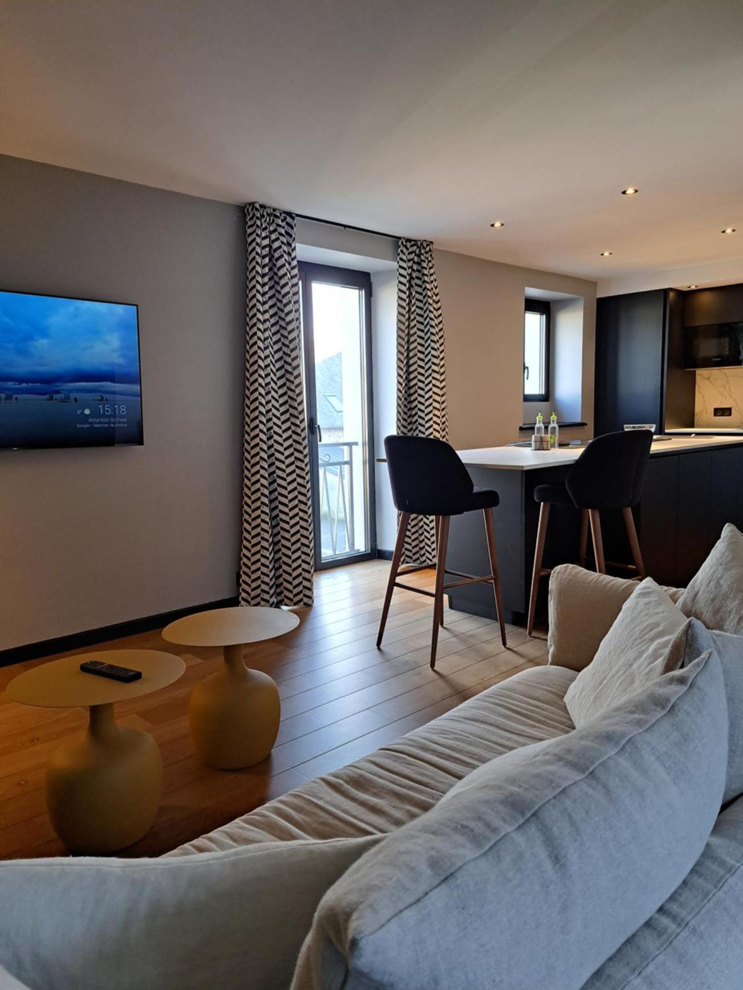 Loudéac Brit Hotel Les Voyageurs מראה חיצוני תמונה